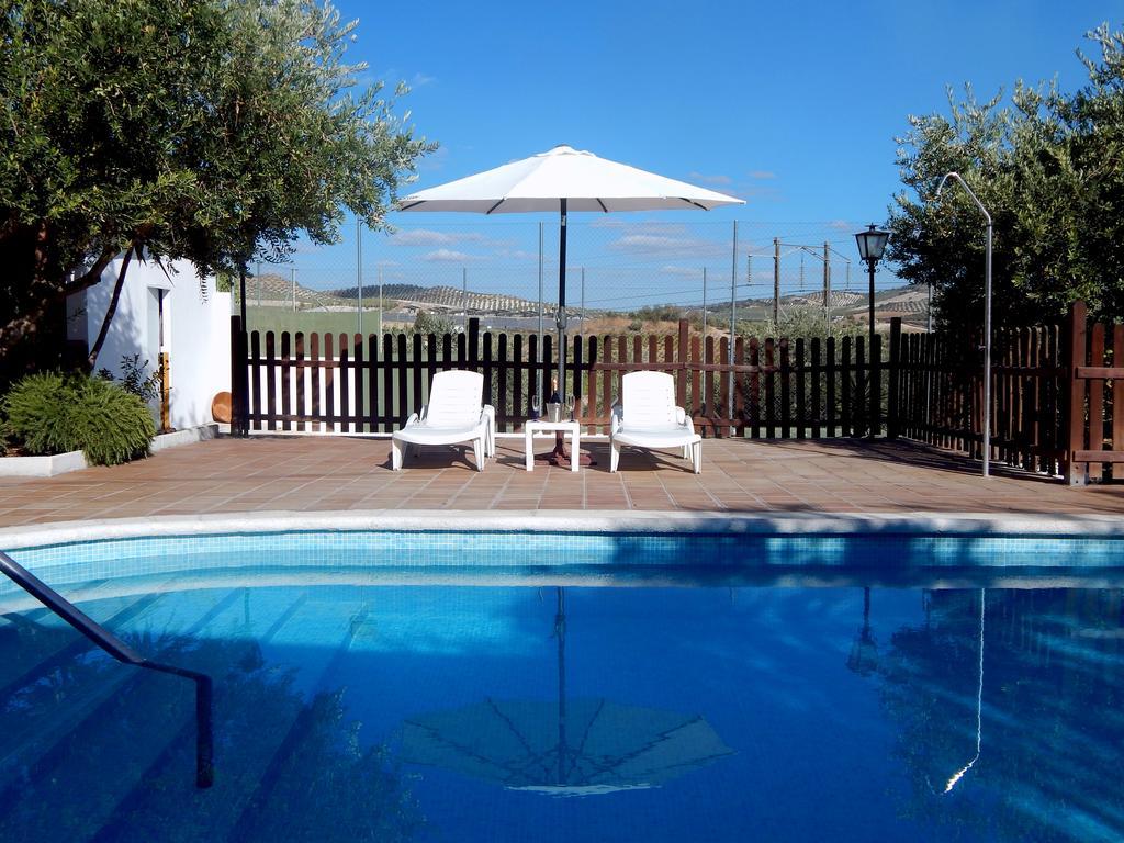 Villa Maria - Pista De Padel Y Piscina Baena Exterior foto